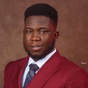 Emmanuel Akinroye, Senior Blockchain Developer