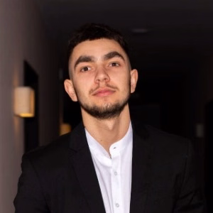 Kostiantyn M., Senior  .Net/C# Full-stack Engineer with React